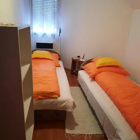 Zsuzsanna Vendeghaz Guest house